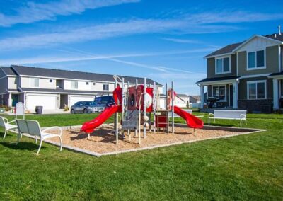 PROPERTY PROJECTS 4
